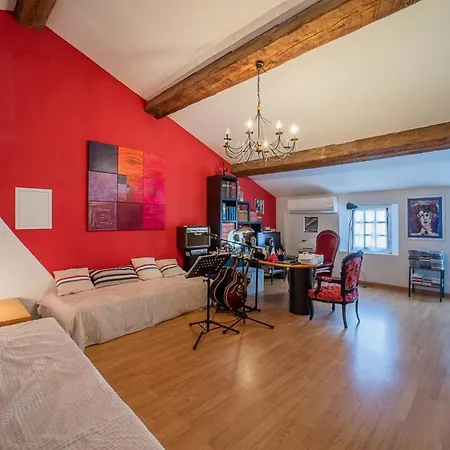Maison En Pierre Jardin&bassin Saleilles