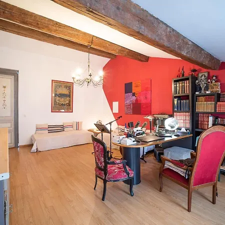 Charming House With Intimate Garden & Plunge Pool Sleeps 6 *