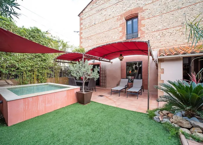 Maison En Pierre Jardin&bassin Casa de Férias